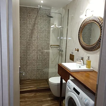 Nikola's & Joanna's Apartment *